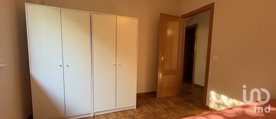 Chalet 3 habitaciones de 137 m² en Urbanización El Encinar (37190)