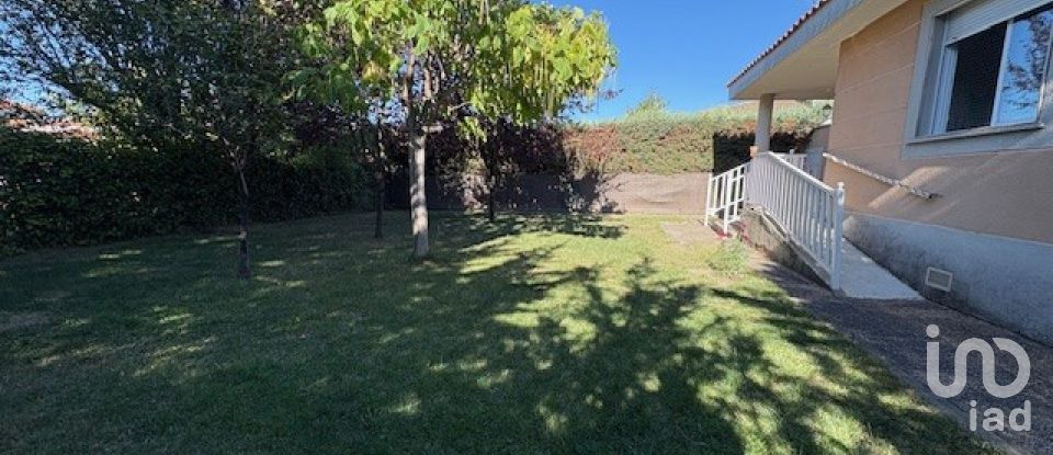 Chalet 3 habitaciones de 137 m² en Urbanización El Encinar (37190)