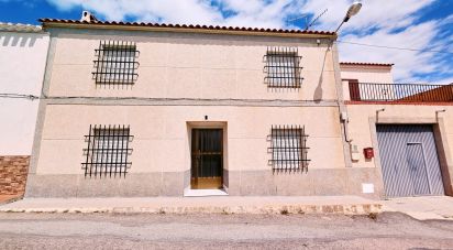 Lodge 5 bedrooms of 266 m² in Aviles (30812)