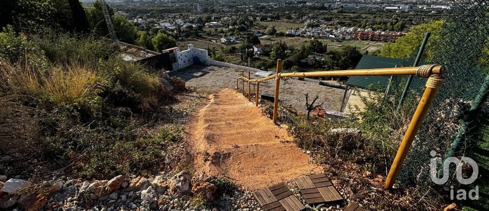 Terreny urbà de 822 m² a Dénia (03700)