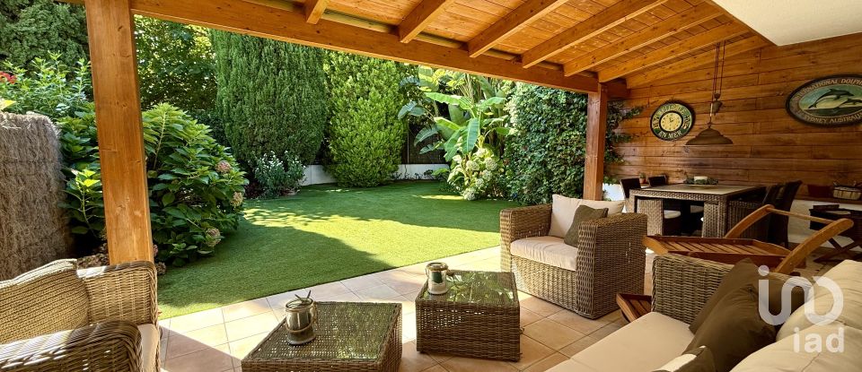 Casa 5 habitaciones de 240 m² en Sant Andreu de Llavaneres (08392)