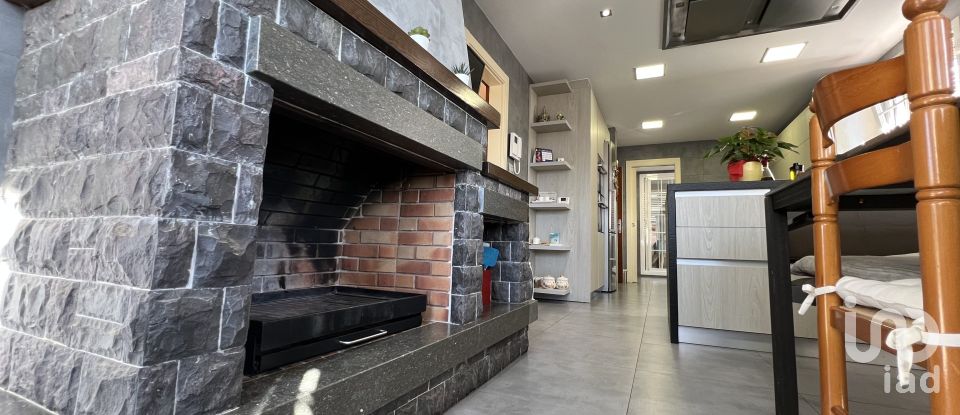 Cottage 4 bedrooms of 397 m² in Palau-Solita I Plegamans (08184)