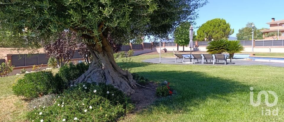 Terrain à bâtir de 831 m² à Palau-Solita I Plegamans (08184)