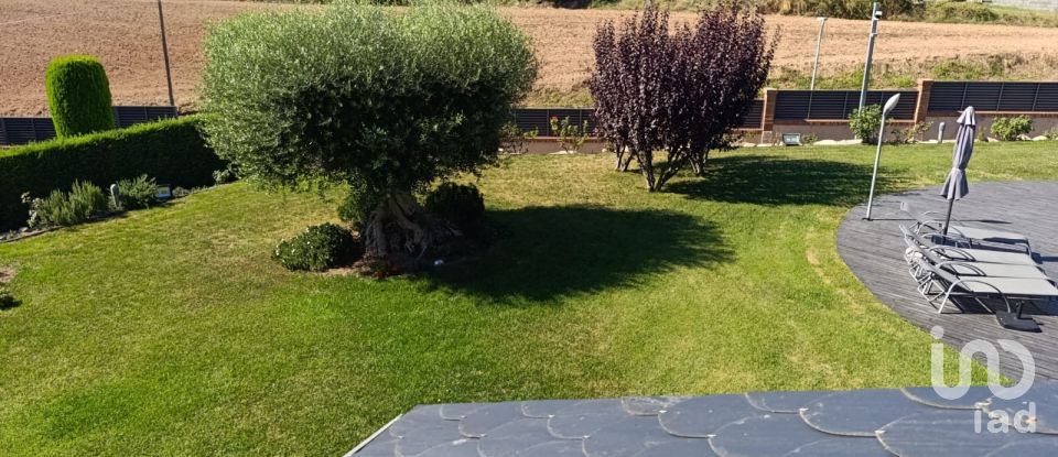 Terrain à bâtir de 831 m² à Palau-Solita I Plegamans (08184)