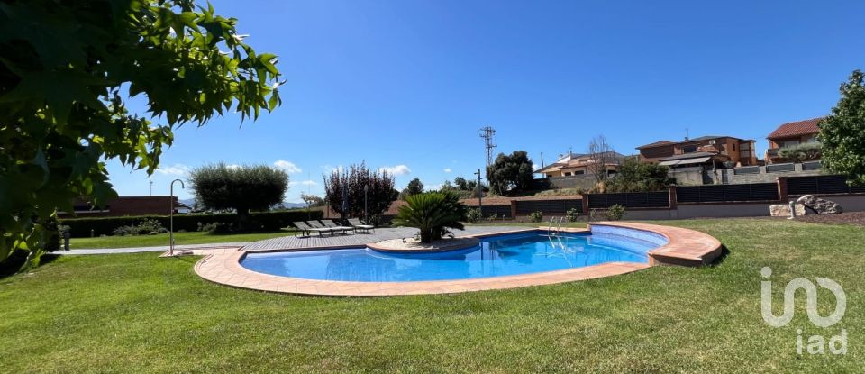 Terrain à bâtir de 831 m² à Palau-Solita I Plegamans (08184)