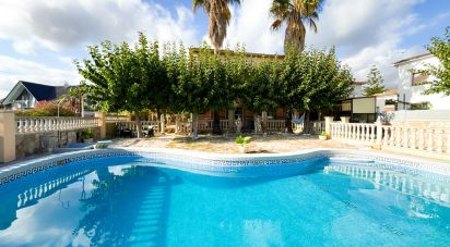 Casa 6 habitaciones de 466 m² en El Vendrell (43700)