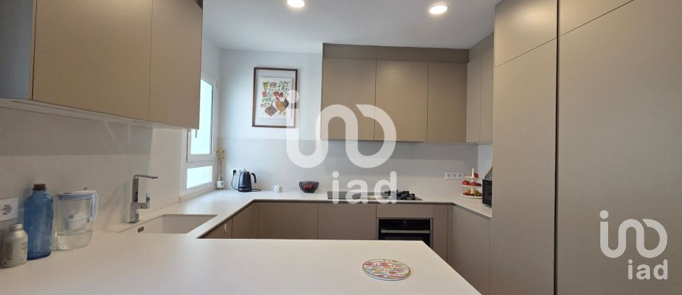 Penthouse 3 bedrooms of 107 m² in Barcelona (08037)