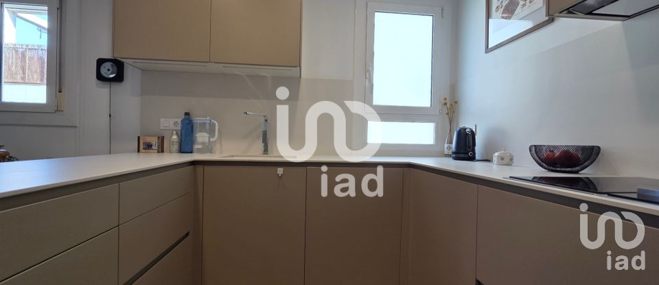 Penthouse 3 bedrooms of 107 m² in Barcelona (08037)