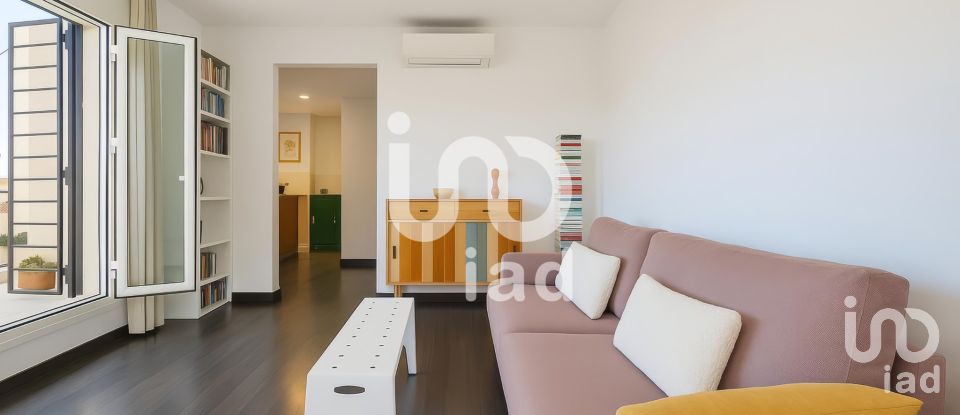 Penthouse 3 bedrooms of 107 m² in Barcelona (08037)