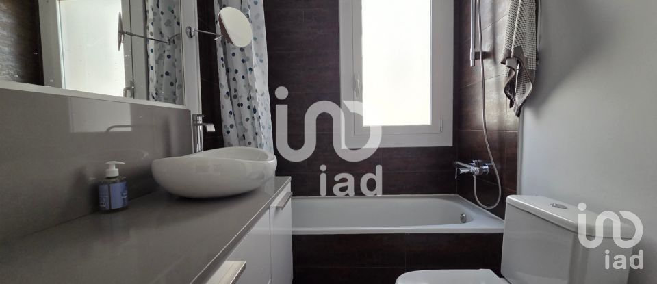 Penthouse 3 bedrooms of 107 m² in Barcelona (08037)