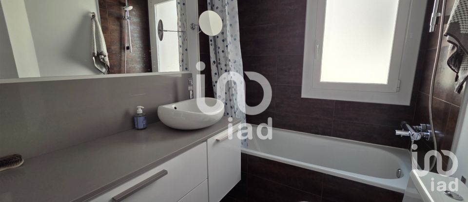 Penthouse 3 bedrooms of 107 m² in Barcelona (08037)