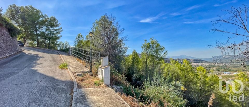 Terreny urbà de 5.420 m² a Ador (46729)