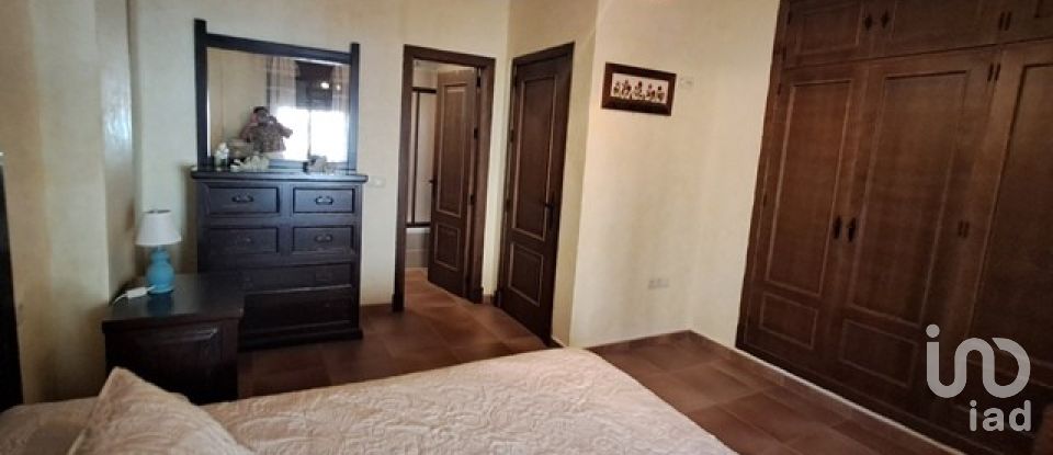 Cottage 5 bedrooms of 225 m² in El Drago (11620)