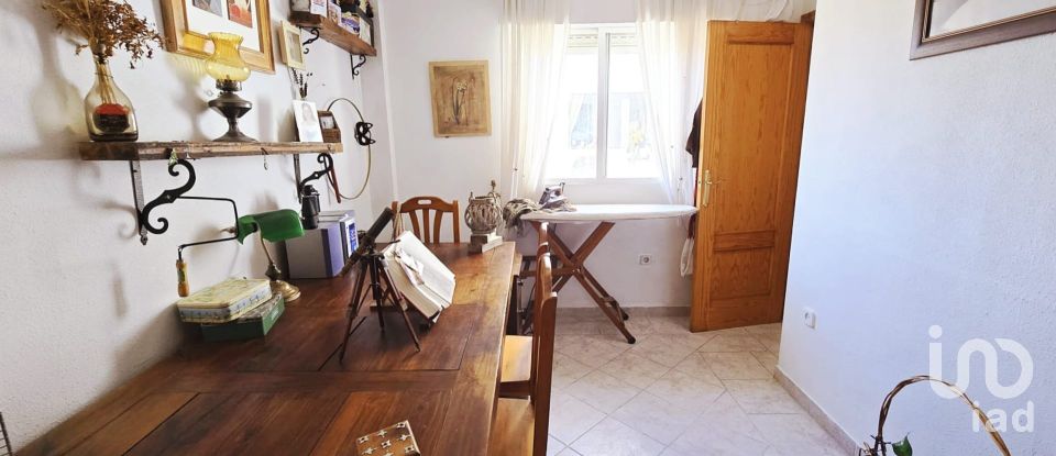 Dúplex 4 habitaciones de 138 m² en Murcia (30168)