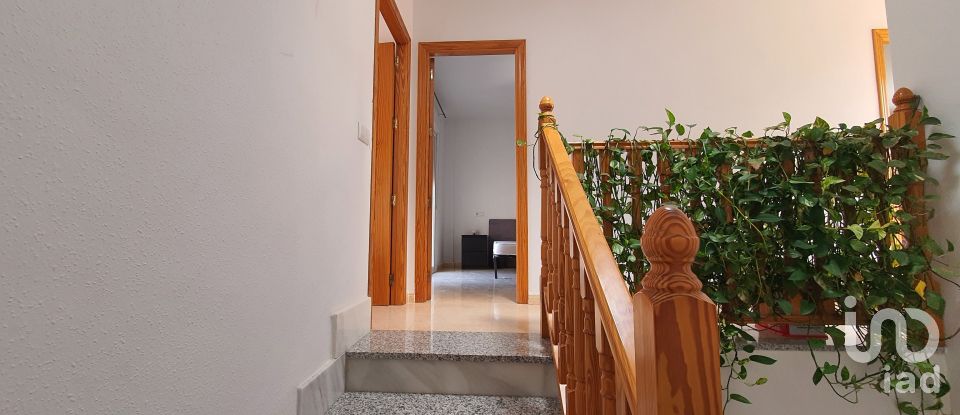 Casa 3 habitaciones de 116 m² en Pueblo Blanco (04117)