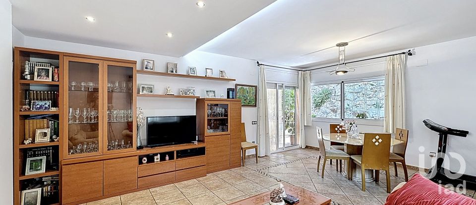 Casa 8 habitaciones de 469 m² en Vilobí del Penedès (08735)