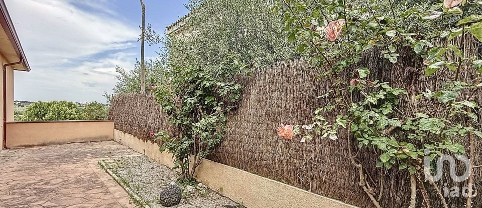 Casa 8 habitaciones de 469 m² en Vilobí del Penedès (08735)