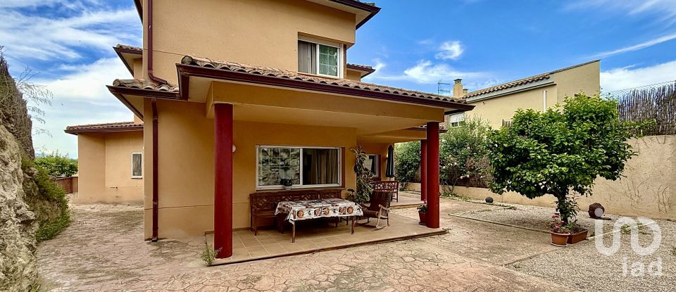 Casa 8 habitaciones de 469 m² en Vilobí del Penedès (08735)