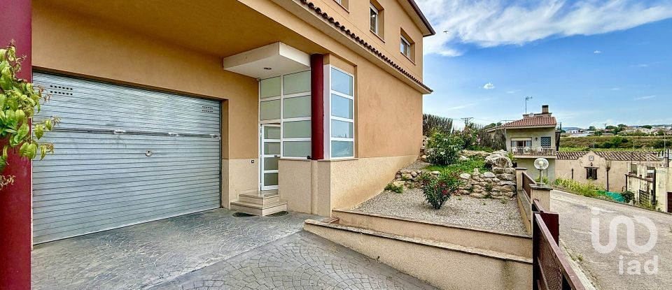 Casa 8 habitaciones de 469 m² en Vilobí del Penedès (08735)