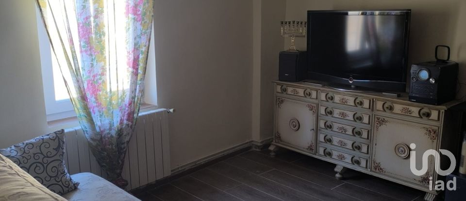 Maison de village 2 chambres de 260 m² à Valdesaz de Los Oteros (24208)