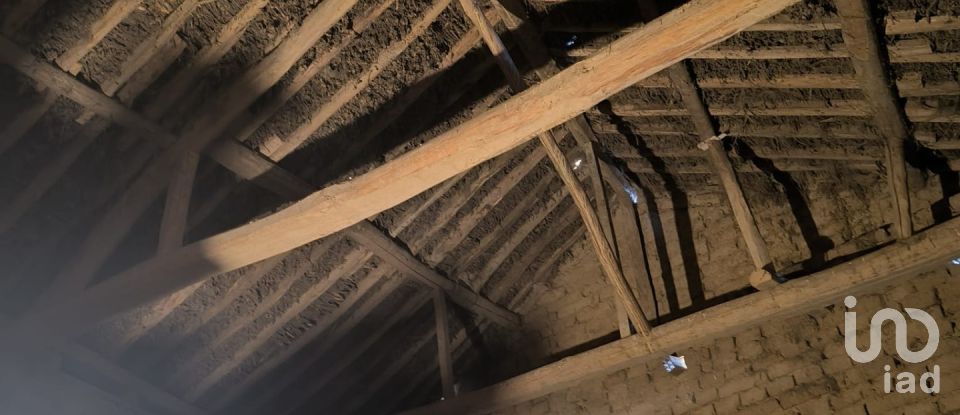 Maison de village 2 chambres de 260 m² à Valdesaz de Los Oteros (24208)