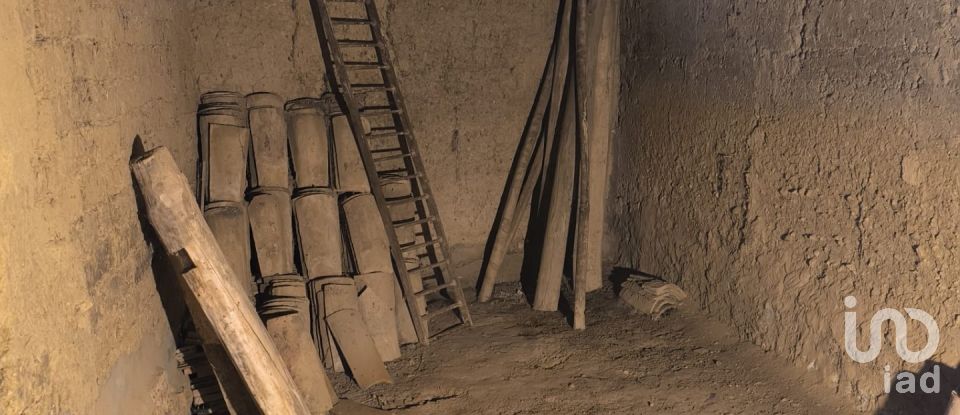 Maison de village 2 chambres de 260 m² à Valdesaz de Los Oteros (24208)