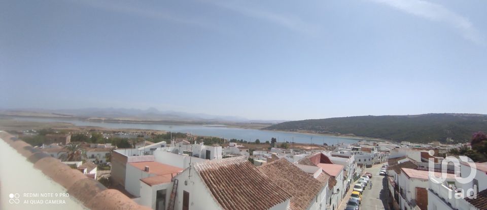 Casa 3 habitaciones de 115 m² en Bornos (11640)