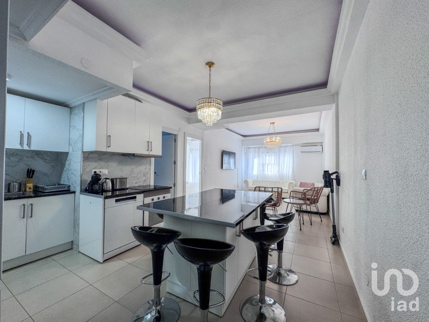 Piso 4 habitaciones de 116 m² en Alicante/Alacant (03006)