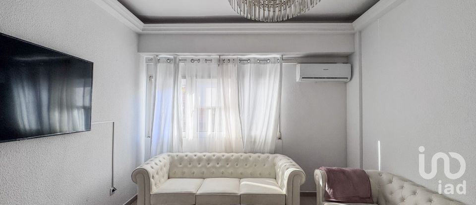 Piso 4 habitaciones de 116 m² en Alicante/Alacant (03006)