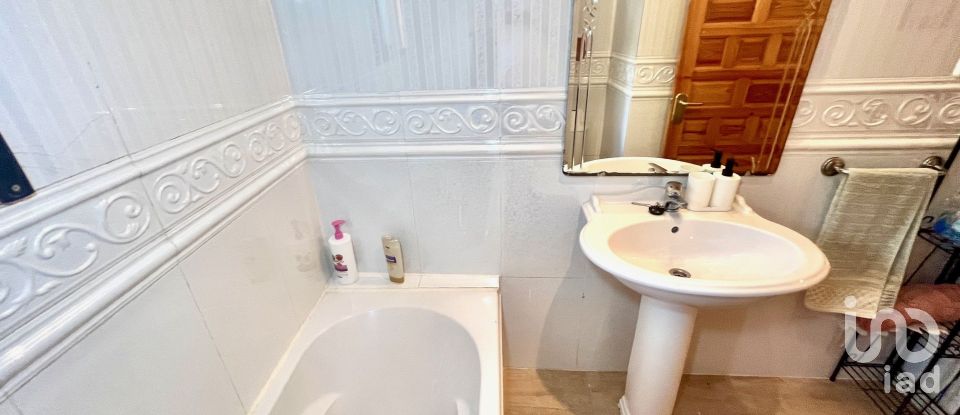 Casa 5 habitaciones de 128 m² en Vinaros (12500)