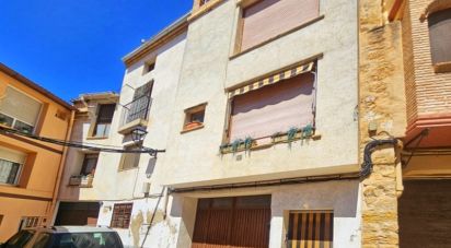 Village house 6 bedrooms of 446 m² in Valjunquera (44595)