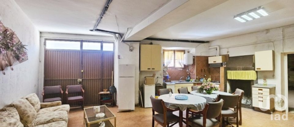 Casa de pueblo 6 habitaciones de 446 m² en Valjunquera (44595)