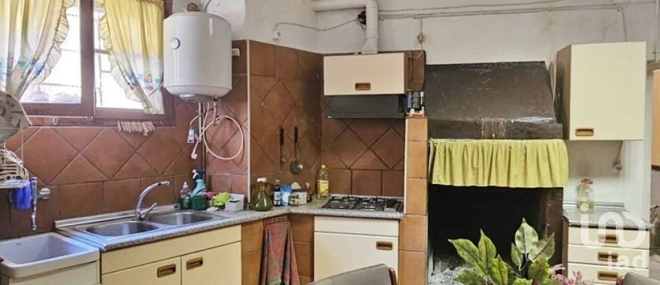 Casa de pueblo 6 habitaciones de 446 m² en Valjunquera (44595)