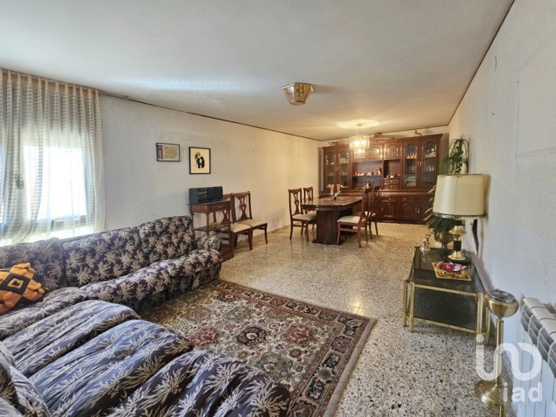 Casa de pueblo 6 habitaciones de 446 m² en Valjunquera (44595)