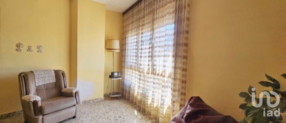 Casa de pueblo 6 habitaciones de 446 m² en Valjunquera (44595)