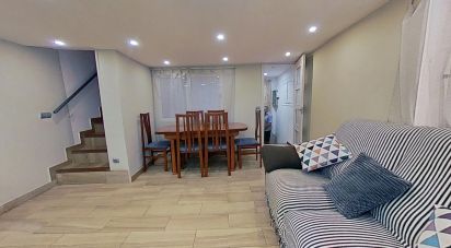 House 6 bedrooms of 150 m² in Valls (43800)