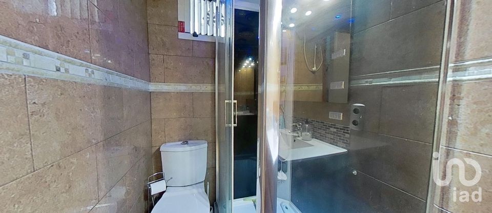 House 6 bedrooms of 150 m² in Valls (43800)