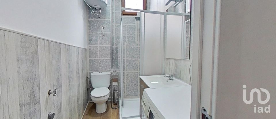 House 6 bedrooms of 150 m² in Valls (43800)