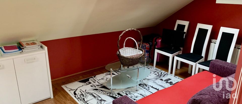 Maison 4 chambres de 185 m² à San Andrés del Rabanedo (24010)