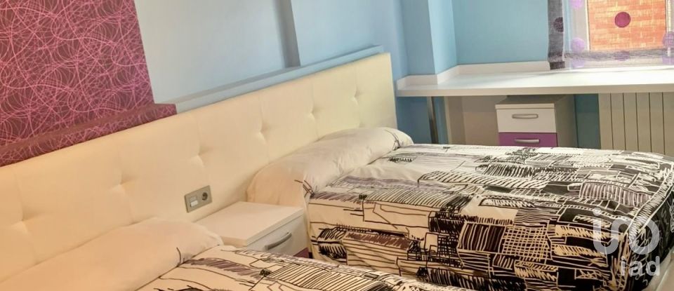 Maison 4 chambres de 185 m² à San Andrés del Rabanedo (24010)