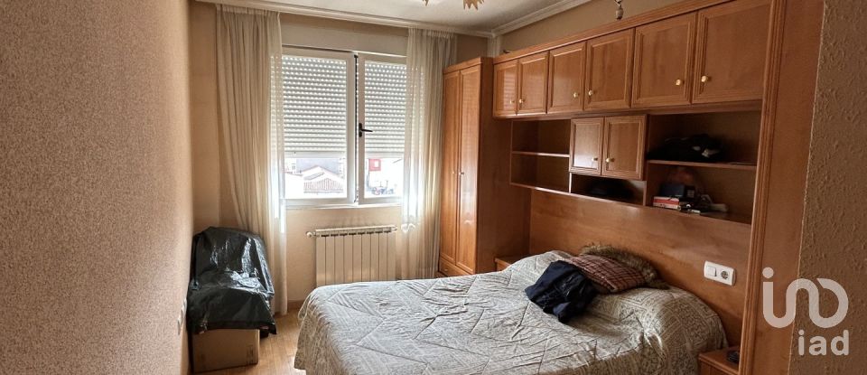 Apartment 1 bedroom of 51 m² in La Bañeza (24750)