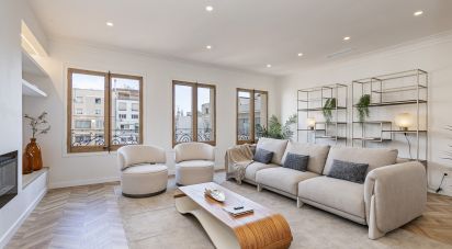 Piso 3 habitaciones de 162 m² en Barcelona (08009)