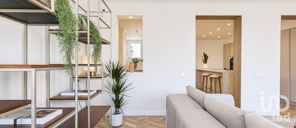 Piso 3 habitaciones de 162 m² en Barcelona (08009)