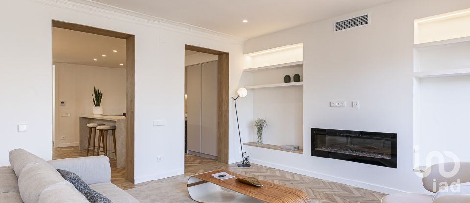 Piso 3 habitaciones de 162 m² en Barcelona (08009)