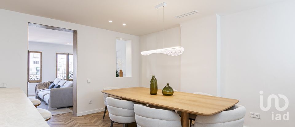 Piso 3 habitaciones de 162 m² en Barcelona (08009)