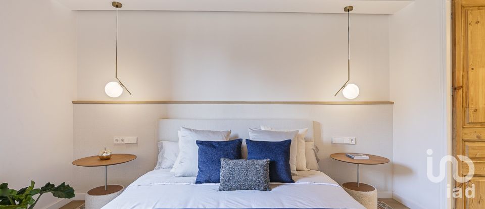 Piso 3 habitaciones de 162 m² en Barcelona (08009)