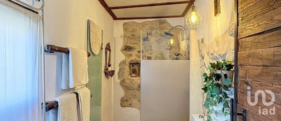 Village house 2 bedrooms of 98 m² in Facinas (11391)