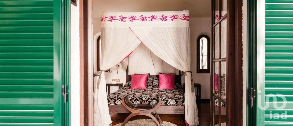 Casa rústica 11 habitaciones de 1.031 m² en Sant Pere de Ribes (08810)