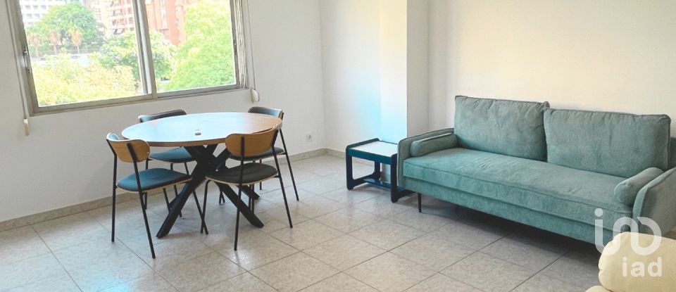 Pis 4 habitacions de 120 m² a Valencia (46022)