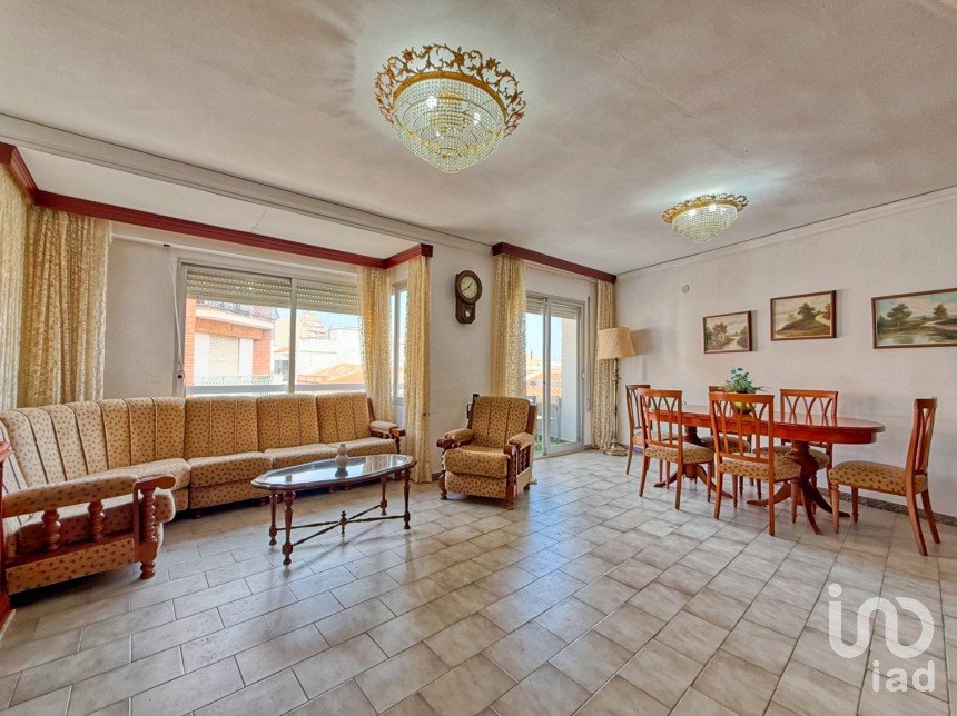 Piso 2 habitaciones de 117 m² en Pego (03780)